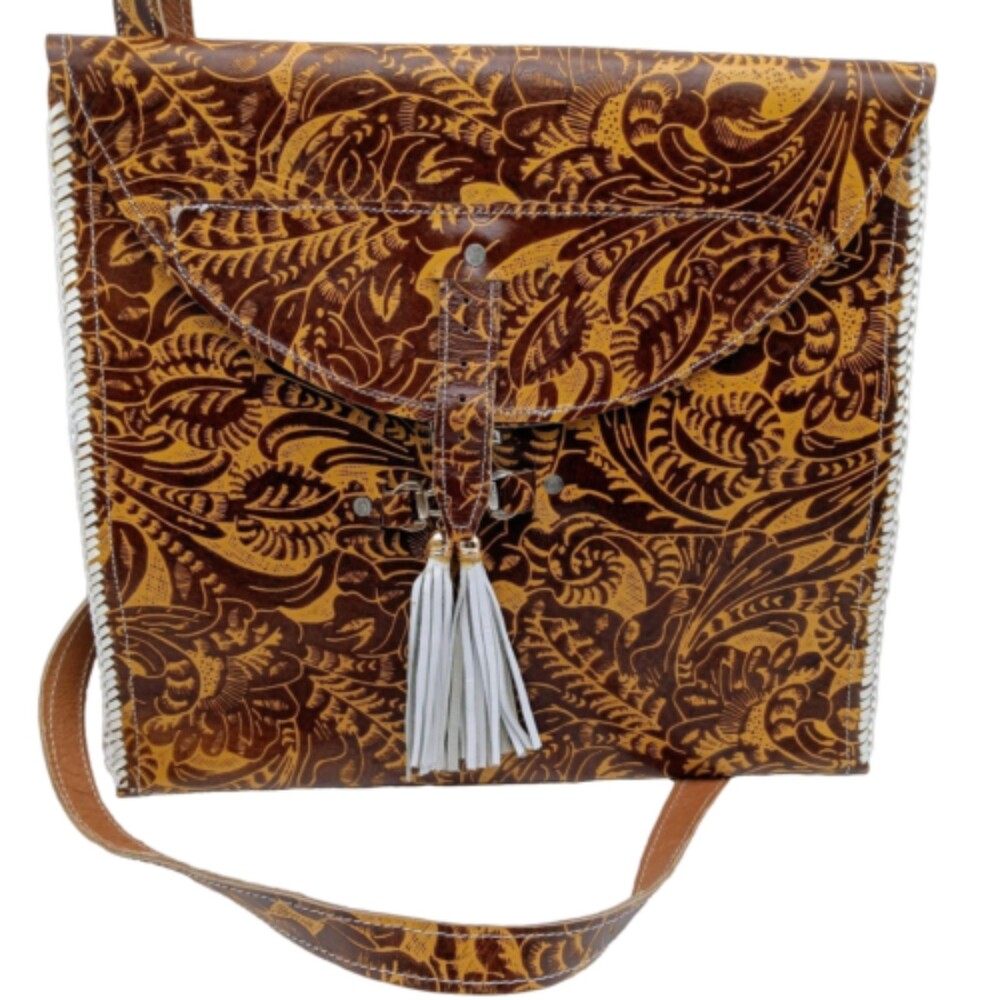 Tooled & Tassel Crossbody Bag brown western, Vintage, No Lable